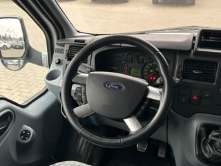 Ford Transit foto 13