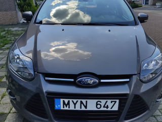 Ford Focus Wagon foto 1