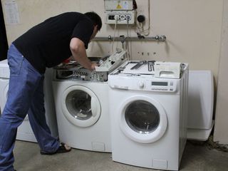 Профессиональный ремонт стиральных машин на дому с гарантией.