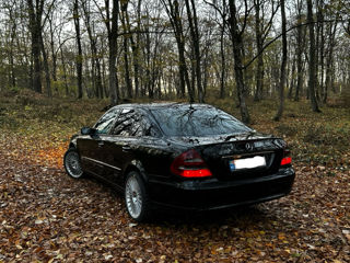 Mercedes E-Class foto 6