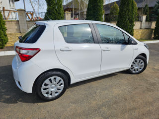 Toyota Yaris foto 3