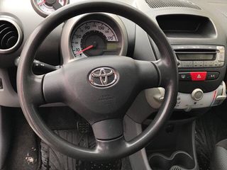 Toyota Aygo foto 3
