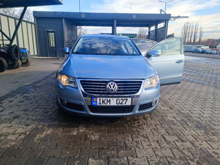 Volkswagen Passat foto 2