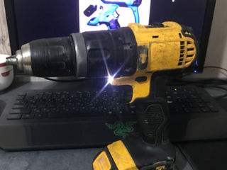 Dewalt foto 1