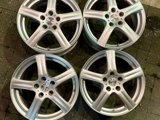 R17 - 5x114.3