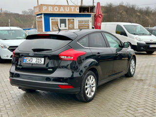 Ford Focus foto 4