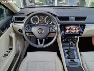 Skoda Superb foto 8