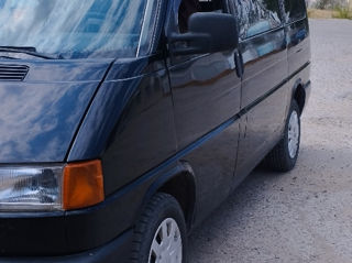 Volkswagen T 4 foto 2