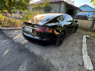 Tesla Model S foto 4