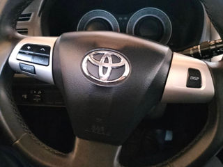 Toyota Auris foto 2