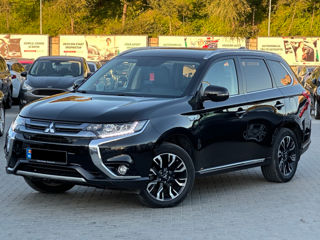 Mitsubishi Outlander foto 4