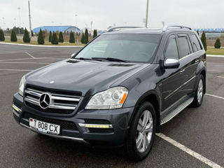 Mercedes GL-Class