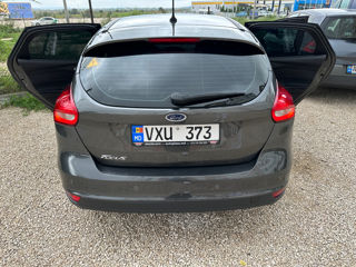 Ford Focus foto 9