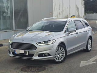 Ford Mondeo foto 3