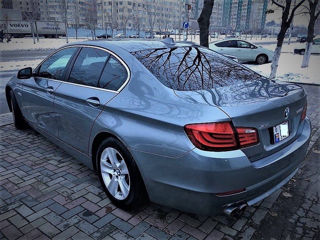 BMW 5 Series foto 5