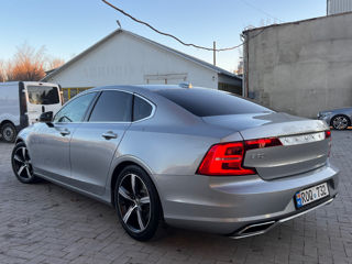 Volvo S90 foto 4