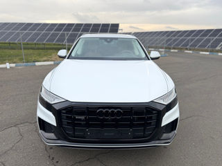 Audi Q8 foto 3