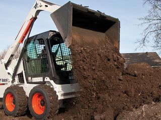 Servicii de încărcare bobcat şi transportare ZIL foto 3