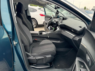 Peugeot 5008 foto 18