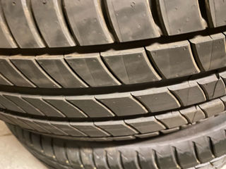 215-65-16Michelin foto 4