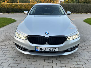 BMW 5 Series foto 2