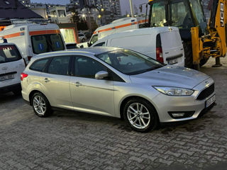 Ford Focus foto 6