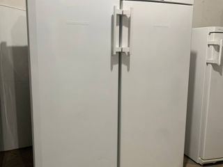 Liebherr -большой холодильник на 526 л из Германии foto 2