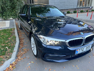 BMW 5 Series foto 2