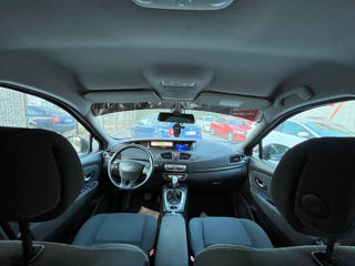 Renault Grand Scenic foto 7