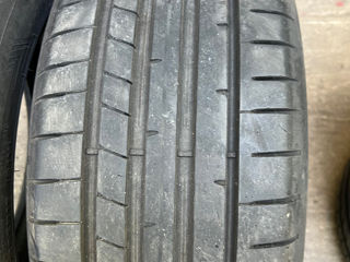 Продам 2 б.у шины 215/45 R17 Dunlop SpSport MaxxRT foto 3