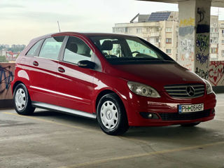 Mercedes B-Class foto 5