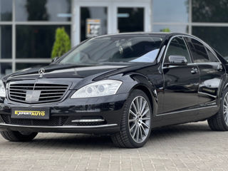 Mercedes S-Class