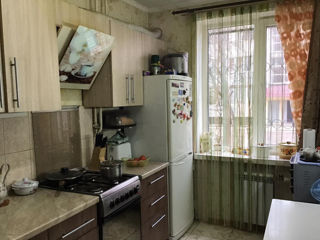 3-х комнатная квартира, 69 м², Центр, Дубоссары