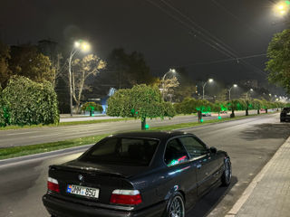 BMW 3 Series Coupe foto 5