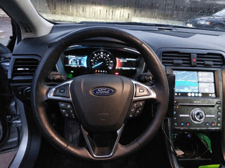 Ford Fusion foto 4