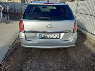 Opel Astra foto 7