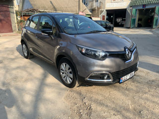 Renault Captur foto 2