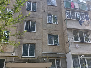 Apartament cu 3 camere, 60 m², 8 cartier, Bălți