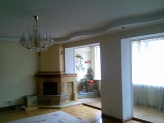 Apartament-reședință în 3 nivele sect.Buiucani, str.Ion Creangă,20/4 foto 5