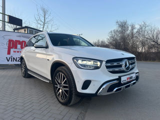 Mercedes GLC foto 3