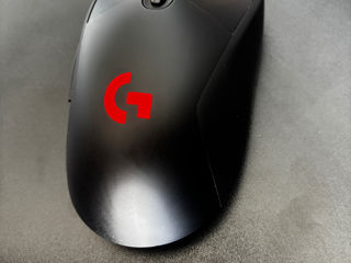 Mouse Logitech G703 Wireless - Performanță și Libertate de Mișcare!