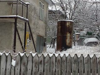 Vînzare in rate fara % sau schimb- casa la 12 km de gara de sud -chisinau in localitatea Bardar!!! foto 4