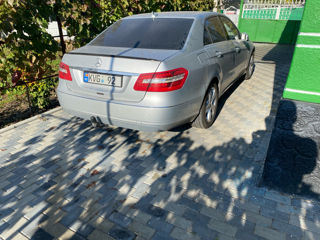 Mercedes E-Class foto 2