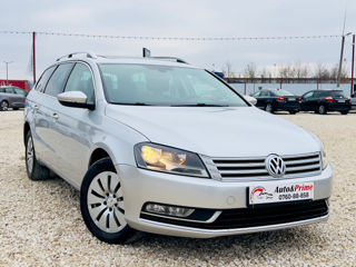 Volkswagen Passat foto 3