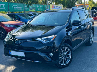 Toyota Rav 4 фото 1