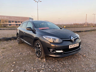 Renault Megane foto 1