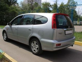 Запчасти piese Honda Stream 2001-2005 foto 2