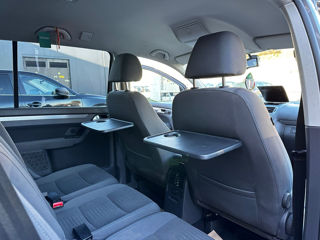 Volkswagen Touran foto 6