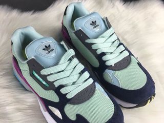 adidas falcon clear mint