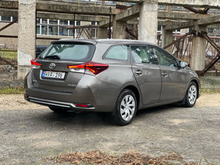 Toyota Auris foto 4